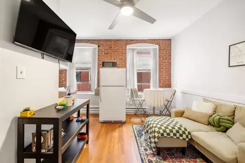 11 Unity St #3, Boston, MA 02113