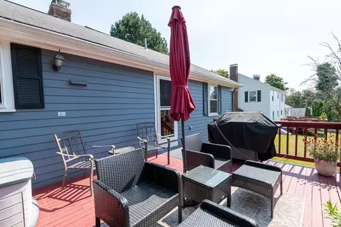 71 Pine St, Danvers, MA 01923 photo 7