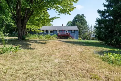 71 Pine St, Danvers, MA 01923 photo 4