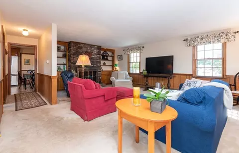 71 Pine St, Danvers, MA 01923 photo 16