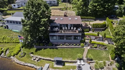 13 Shore Dr, Wales, MA 01081
