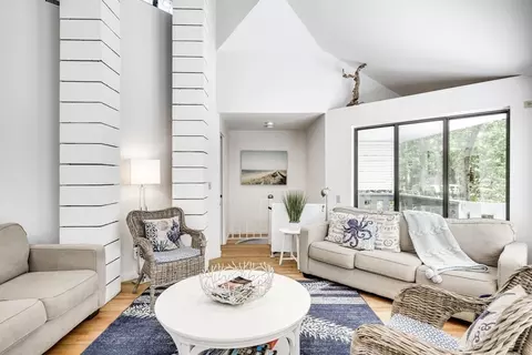68 Pine Ave, Wellfleet, MA 02667 photo 4