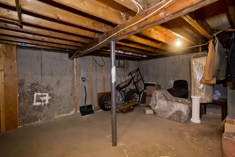 83 Lamont St, Springfield, MA 01119 photo 35