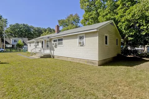 83 Lamont St, Springfield, MA 01119