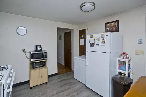 83 Lamont St, Springfield, MA 01119 photo 27