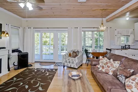 505 E State, Granby, MA 01033 photo 19