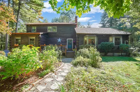34 Shea Ave, Belchertown, MA 01007