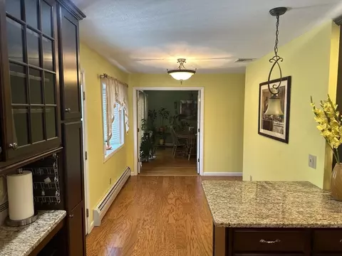 Entry Way - 608 James St, Chicopee, MA 01020 photo 1 of 2