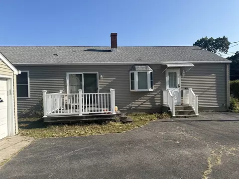 Exterior - 608 James St, Chicopee, MA 01020 photo 5 of 10