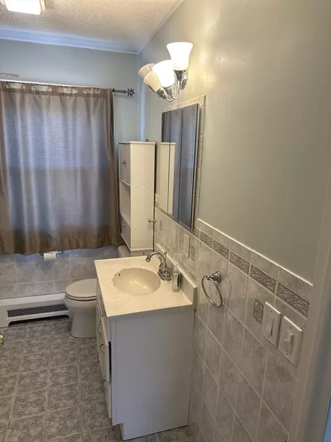 Bath - 608 James St, Chicopee, MA 01020 photo 2 of 4