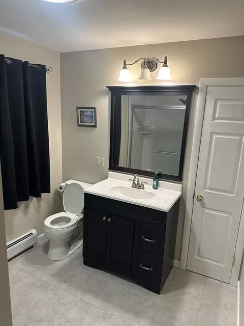 Bath - 608 James St, Chicopee, MA 01020 photo 4 of 4