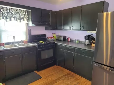 702 Robeson St, Fall River, MA 02720 photo 30