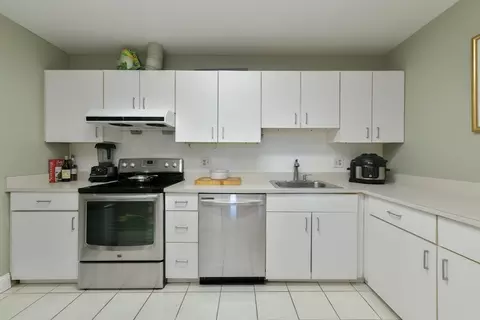 69 E Berkeley St #2, Boston, MA 02118 photo 8