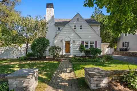 524 Parker St, Newton, MA 02459