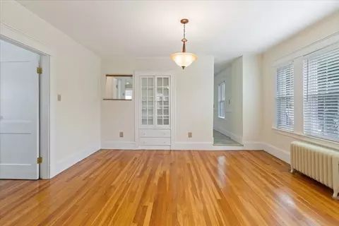 Living - 75-77 Bailey Rd, Somerville, MA 02145 photo 2 of 5