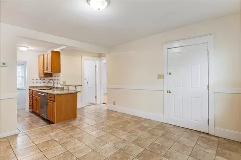Entry Way - 75-77 Bailey Rd, Somerville, MA 02145 photo 1 of 4