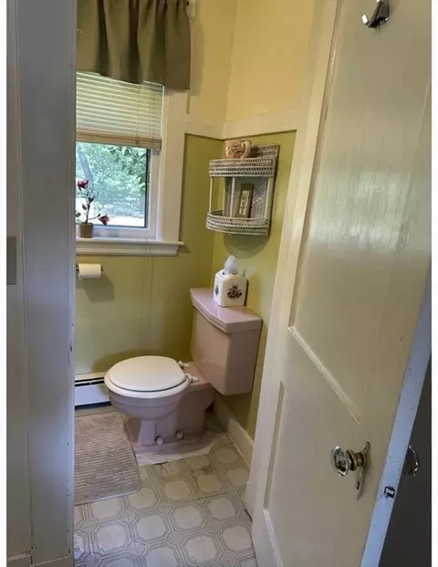 2 Twitchell St, Wellesley, MA 02482 photo 10