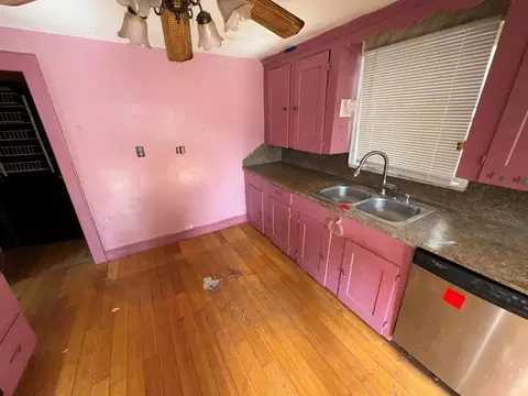 25 Walter Rd, Danvers, MA 01923 photo 9