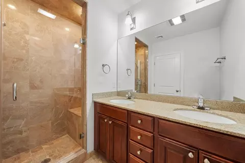 655 E 2nd St #202, Boston, MA 02127 photo 9