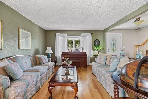 50 Sycamore St, Everett, MA 02149 photo 11