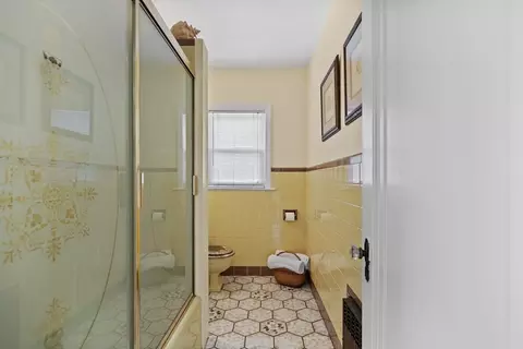 50 Sycamore St, Everett, MA 02149 photo 15