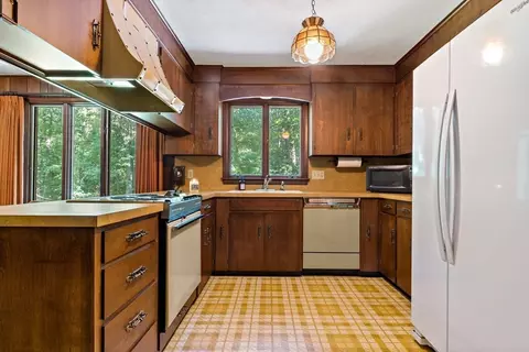 26 Danforth St, Rehoboth, MA 02769 photo 10