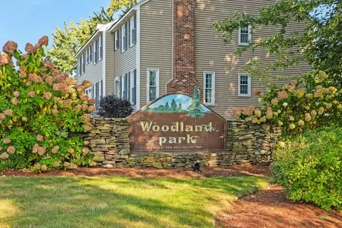 20 Woodland Dr #378, Lowell, MA 01852