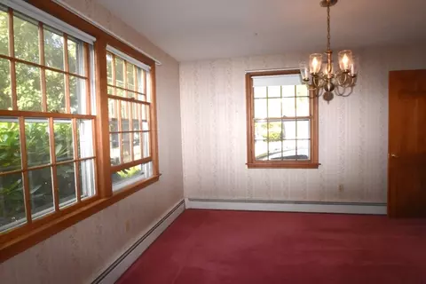60 Corning St, Beverly, MA 01915 photo 8