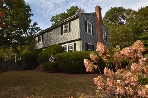60 Corning St, Beverly, MA 01915 photo 23