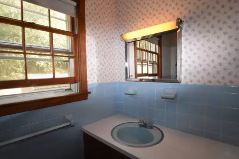 60 Corning St, Beverly, MA 01915 photo 9