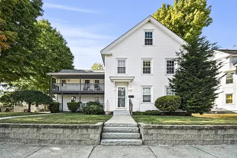 36 Cedar St, Leominster, MA 01453