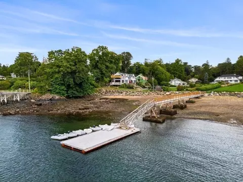 20 Bradlee Rd, Marblehead, MA 01945 photo 40