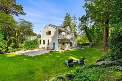 20 Bradlee Rd, Marblehead, MA 01945 photo 5