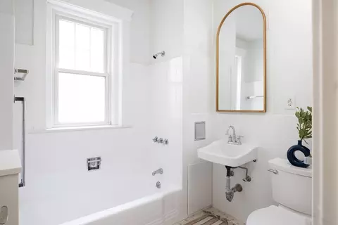 122 Sewall Ave #B, Brookline, MA 02446 photo 13