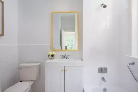 122 Sewall Ave #B, Brookline, MA 02446 photo 12