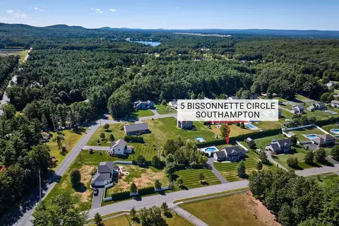 5 Bissonnette Cir, Southampton, MA 01073 photo 39