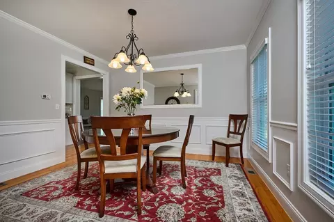 5 Bissonnette Cir, Southampton, MA 01073 photo 5