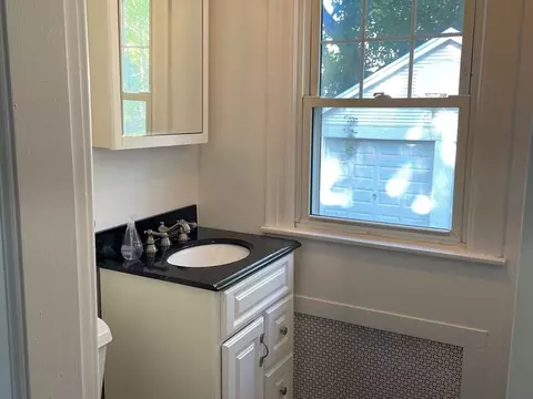 79 Perkins St, Springfield, MA 01118 photo 19
