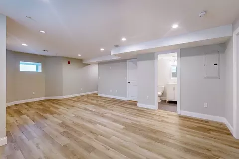407 Pleasant St #1B, Melrose, MA 02176 photo 20