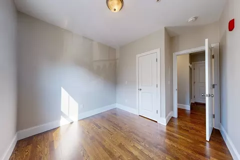 407 Pleasant St #1B, Melrose, MA 02176 photo 17