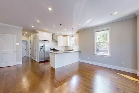 407 Pleasant St #1B, Melrose, MA 02176 photo 6