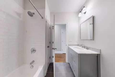 407 Pleasant St #1B, Melrose, MA 02176 photo 11