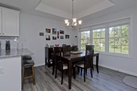 19 Maplecrest Cir #19, Chicopee, MA 01013 photo 6