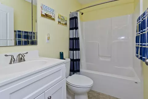 19 Maplecrest Cir #19, Chicopee, MA 01013 photo 18