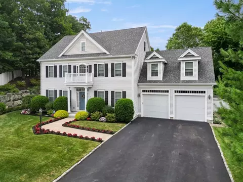 5 Grace Ct, Wakefield, MA 01880