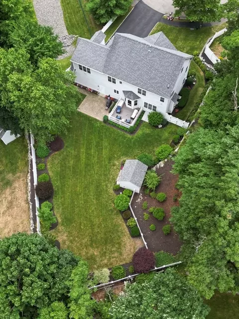 5 Grace Ct, Wakefield, MA 01880 photo 4