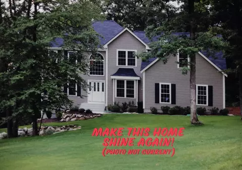 38 Albert Ray Dr, Ashland, MA 01721