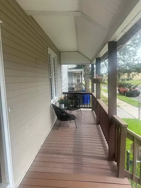 11 Florida, Springfield, MA 01109 photo 3