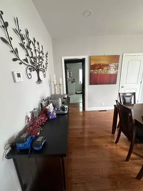 11 Florida, Springfield, MA 01109 photo 10