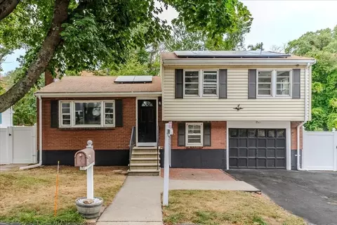 19 Ravenna Ave, Salem, MA 01970